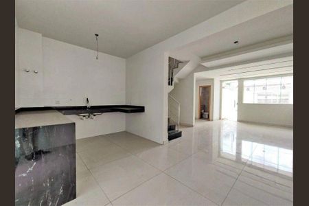 Cozinha de casa para alugar com 3 quartos, 105m² em Santa Amelia, Belo Horizonte