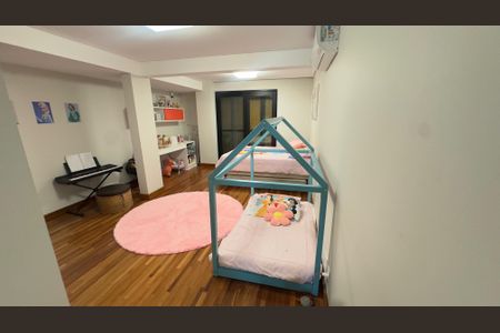 Casa de condomínio à venda com 400m², 4 quartos e 2 vagasQuarto 1