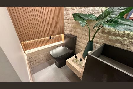 Casa de condomínio à venda com 400m², 4 quartos e 2 vagasLavabo