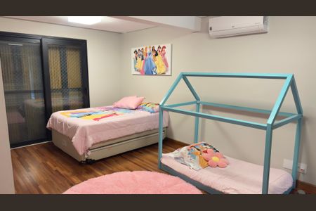 Casa de condomínio à venda com 400m², 4 quartos e 2 vagasQuarto 1