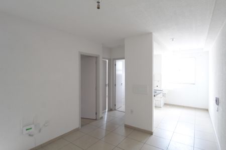 Sala de apartamento para alugar com 2 quartos, 50m² em Centro, Ribeirão das Neves