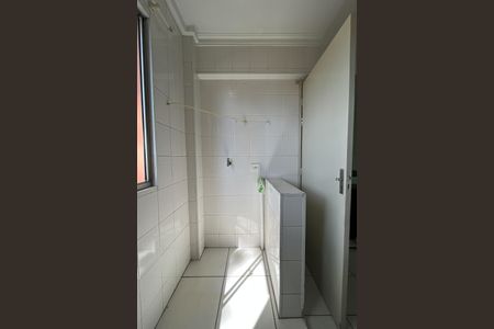 Cozinha e Área de Serviço de apartamento à venda com 1 quarto, 45m² em Vila Pereira Barreto, São Paulo