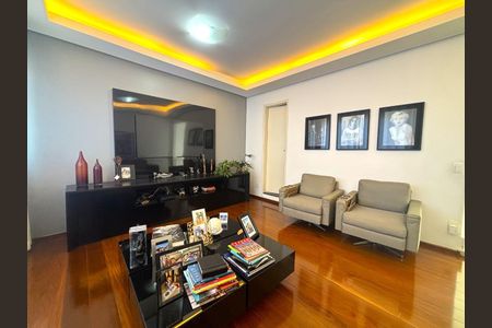 Foto 01 de apartamento à venda com 4 quartos, 224m² em Santa Efigênia, Belo Horizonte