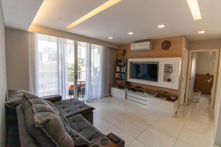 Sala de apartamento à venda com 2 quartos, 85m² em Pé Pequeno, Niterói