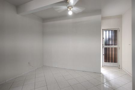 Sala de apartamento para alugar com 1 quarto, 70m² em Jacarepaguá, Rio de Janeiro