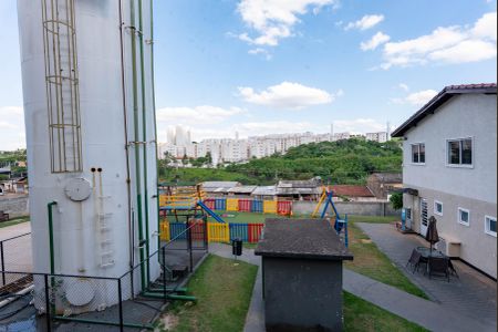 Apartamento para alugar com 68m², 2 quartos e 1 vagaÁrea comum - Playground