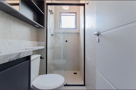 Banheiro de apartamento para alugar com 1 quarto, 36m² em Vila Monumento, São Paulo