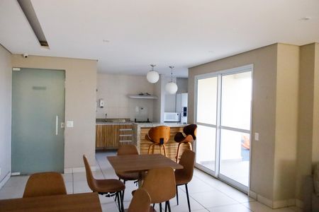 Apartamento para alugar com 62m², 2 quartos e 1 vaga Apartamento para alugar com 62m², 2 quartos e 1 vagaÁrea comum - Salão de festas