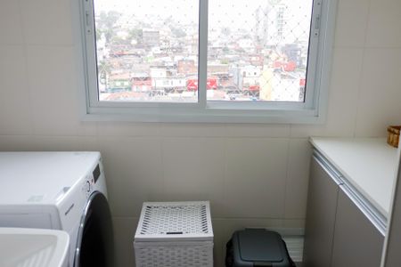 Apartamento para alugar com 62m², 2 quartos e 1 vaga Apartamento para alugar com 62m², 2 quartos e 1 vagaLavanderia