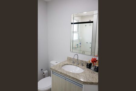 Apartamento para alugar com 62m², 2 quartos e 1 vaga Apartamento para alugar com 62m², 2 quartos e 1 vagaBanheiro da Suíte 2