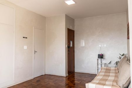 Sala de apartamento à venda com 1 quarto, 70m² em Barro Preto, Belo Horizonte