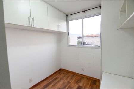 Quarto 1 de apartamento para alugar com 2 quartos, 47m² em Imperial de São Cristóvão, Rio de Janeiro