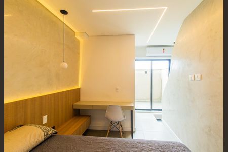 Quarto Suite de apartamento para alugar com 1 quarto, 37m² em Novo Mundo, Curitiba