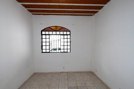 Casa para alugar com 54m², 2 quartos e 1 vagaQuarto 1
