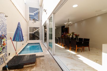 Sala de casa à venda com 4 quartos, 292m² em Vila Maria Alta, São Paulo