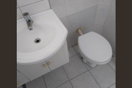 Banheiro de kitnet/studio à venda com 1 quarto, 22m² em República, São Paulo