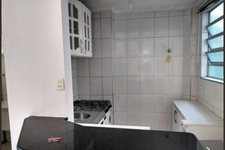 Cozinha de kitnet/studio à venda com 1 quarto, 22m² em República, São Paulo