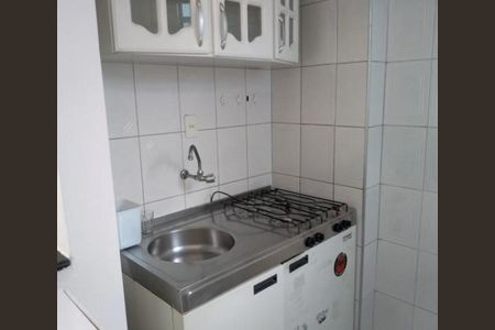 Cozinha de kitnet/studio à venda com 1 quarto, 22m² em República, São Paulo