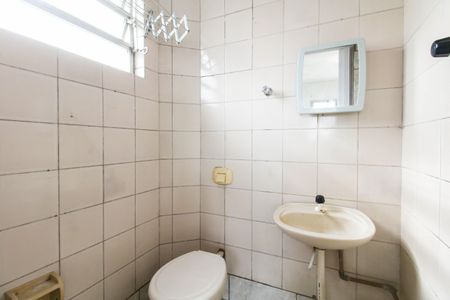 Banheiro de apartamento para alugar com 1 quarto, 50m² em Mathias Velho, Canoas