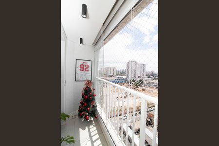 Varanda da Sala de apartamento à venda com 2 quartos, 44m² em Vila Itapegica, Guarulhos
