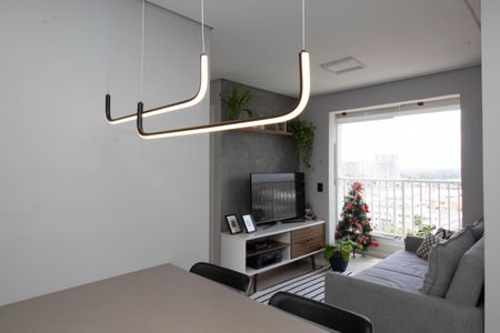 Sala de apartamento à venda com 2 quartos, 44m² em Vila Itapegica, Guarulhos