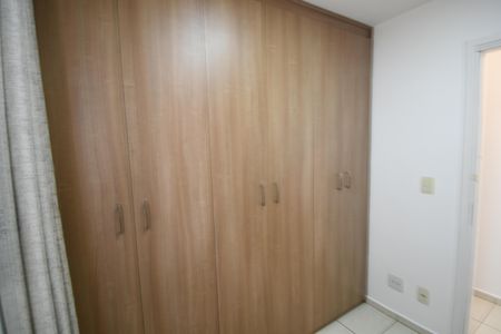 Quarto 1 de apartamento à venda com 2 quartos, 47m² em Vila 31 de Março, Campinas