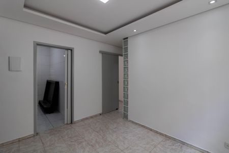 Sala de apartamento para alugar com 2 quartos, 51m² em Jardim Gopouva, Guarulhos