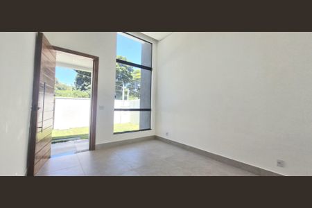 Casa à venda com 3 quartos, 510m² em Várzea, Lagoa Santa