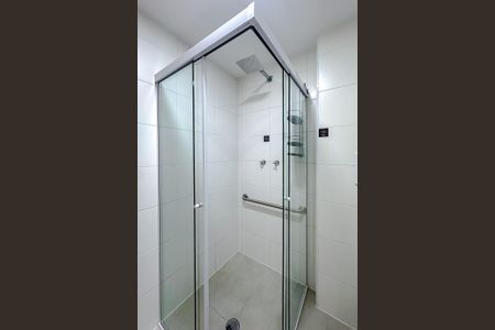 Banheiro de apartamento para alugar com 1 quarto, 29m² em Alto da Mooca, São Paulo