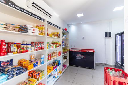 Apartamento à venda com 47m², 2 quartos e 1 vagaMercadinho 24h