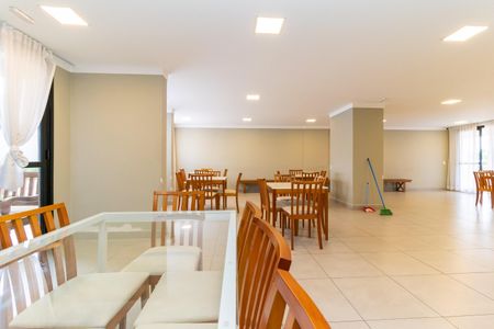 Apartamento à venda com 47m², 2 quartos e 1 vagaÁrea comum - Salão de festas