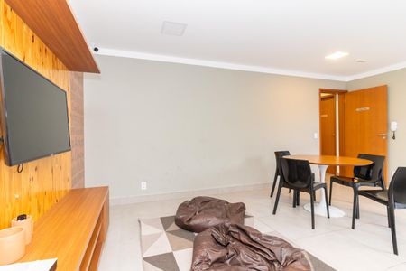 Apartamento à venda com 47m², 2 quartos e 1 vagaSala de TV