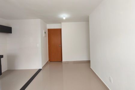 Sala de apartamento para alugar com 2 quartos, 43m² em Vila Satúrnia, Campinas