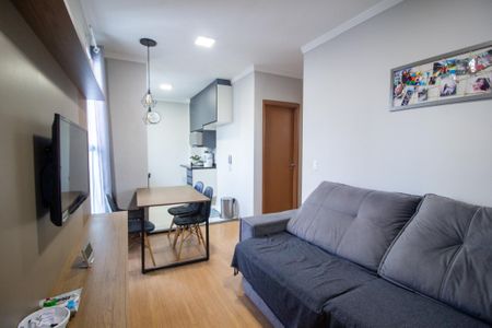 Sala de apartamento para alugar com 2 quartos, 40m² em Recreio dos Sorocabanos, Sorocaba