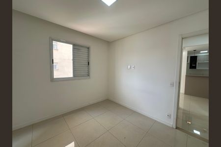 Quarto 1 de apartamento para alugar com 2 quartos, 51m² em Centro, Barueri