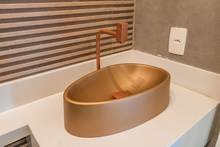 Banheiro Social de apartamento à venda com 2 quartos, 59m² em Alphaville Empresarial, Barueri