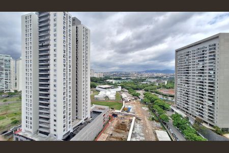 Apartamento para alugar com 136m², 3 quartos e 2 vagasVista