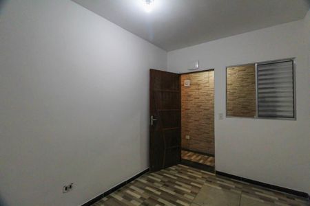 Casa para alugar com 2 quartos, 100m² em Vila Industrial, São Paulo