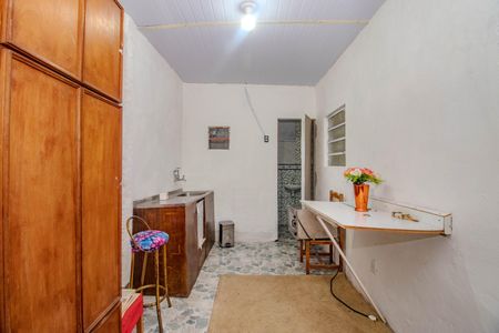 Cozinha de casa para alugar com 1 quarto, 100m² em Jardim Carvalho, Porto Alegre