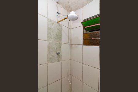 Banheiro de casa para alugar com 1 quarto, 32m² em Jardim Montanhês, Belo Horizonte