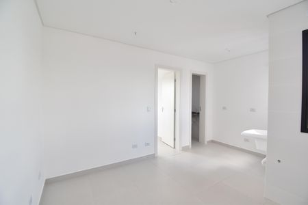 Sala/Cozinha de apartamento para alugar com 1 quarto, 34m² em Cajuru, Curitiba