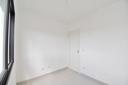 Quarto de apartamento para alugar com 1 quarto, 34m² em Cajuru, Curitiba