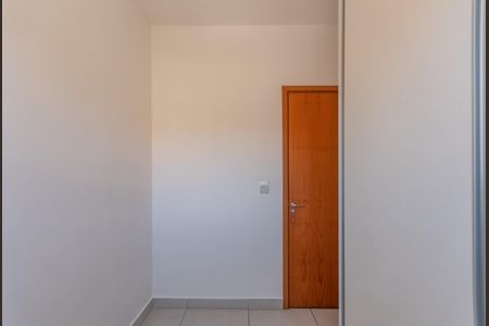 Quarto 1 de apartamento para alugar com 2 quartos, 62m² em Jardim Leblon, Belo Horizonte