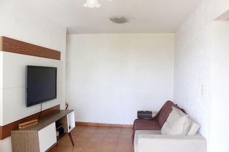 Sala de apartamento à venda com 2 quartos, 56m² em Jardim Bom Clima, Guarulhos
