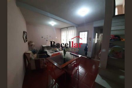 Casa à venda com 3 quartos, 169m² em Rocha, Rio de Janeiro