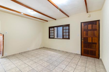 Sala de casa para alugar com 3 quartos, 200m² em Vila Roque, São Paulo