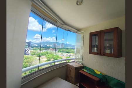 Varanda - Sala de apartamento para alugar com 1 quarto, 57m² em Barra da Tijuca, Rio de Janeiro