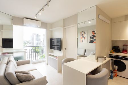 Sala/Cozinha de apartamento para alugar com 2 quartos, 37m² em Moema, São Paulo