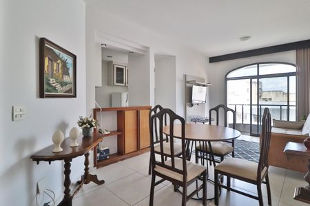 Sala de apartamento para alugar com 1 quarto, 63m² em Centro, Uberlândia