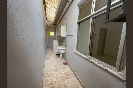 Casa à venda com 2 quartos, 150m² em Bonsucesso, Rio de Janeiro